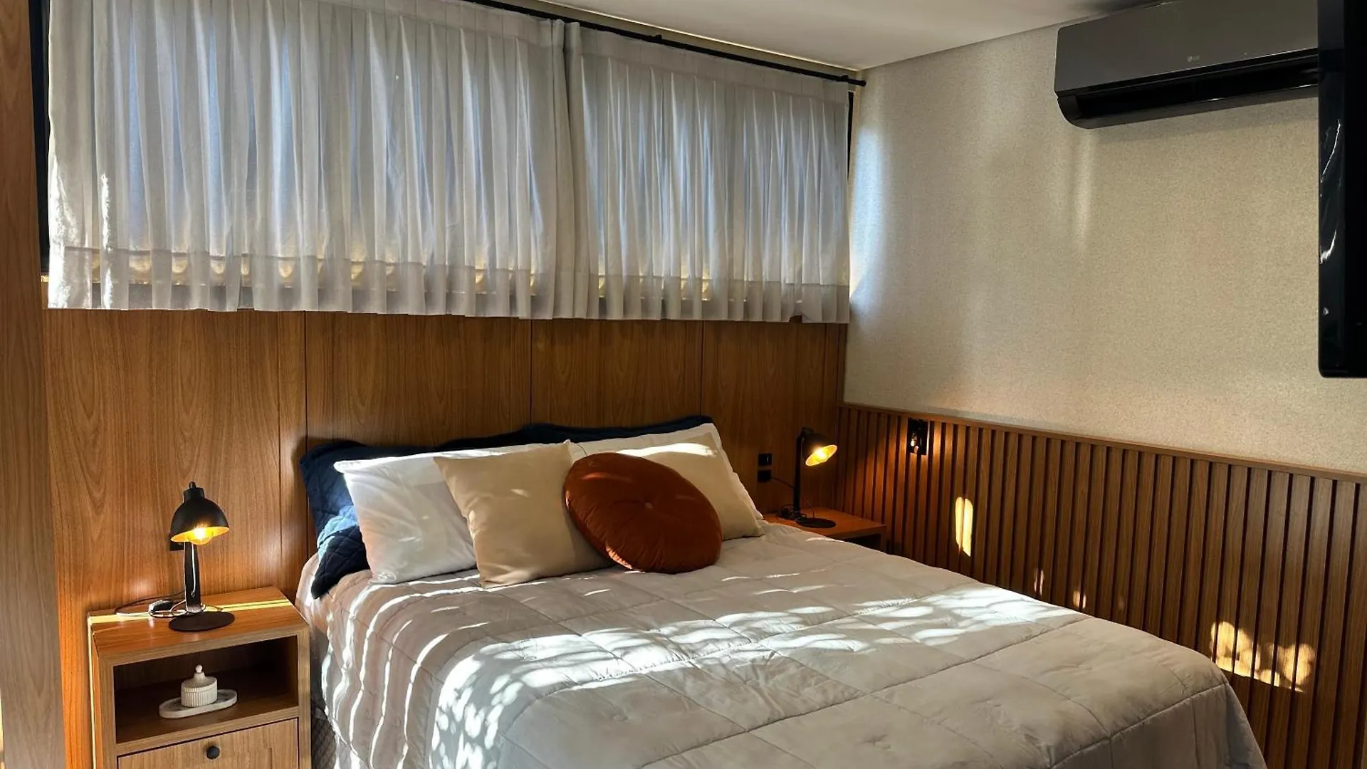 Loft Para Casal Em Bombinhas - Sem Garagem 0*,