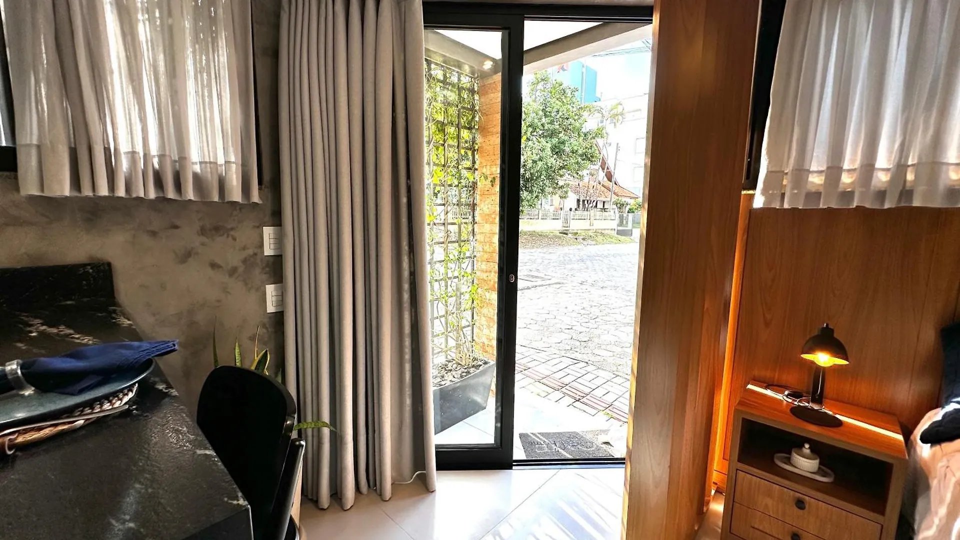 Διαμέρισμα Loft Para Casal Em Bombinhas - Sem Garagem